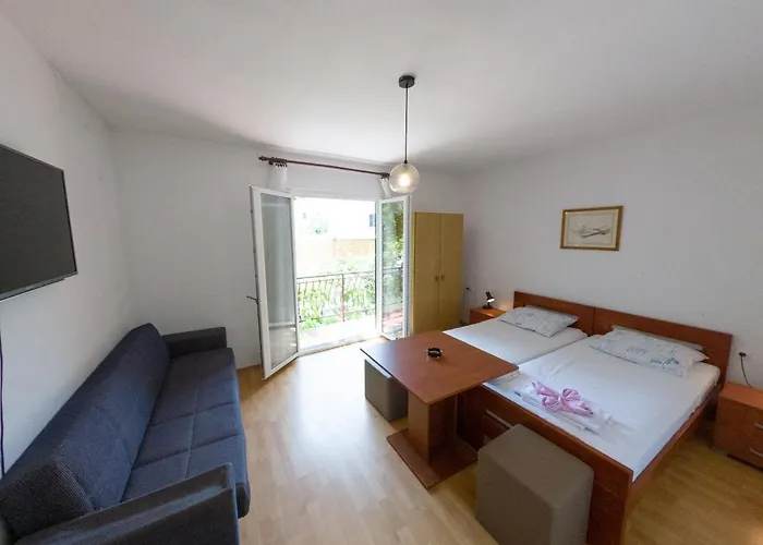 Apartamento Ivanka Ap A Sa Grijanim Bazenom I Besplatnim Parkingom *