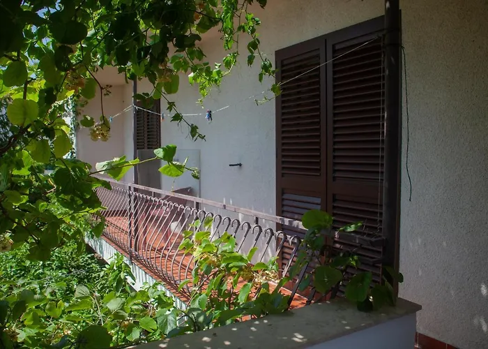 Апартаменты Ivanka Ap A Sa Grijanim Bazenom I Besplatnim Parkingom